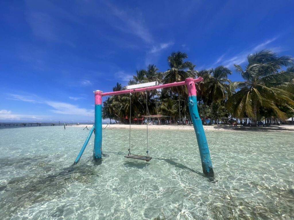 San-Blas-Islands-Day-Tour-to-Yanis-Island-2